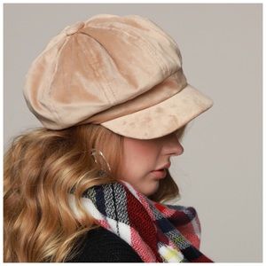 Accessories - FLASH SALE Classic Velvet Newsboy Hat Cap Tan NWT Accessories - FLASH SALE Classic Velvet Newsboy Hat Cap Tan NWT